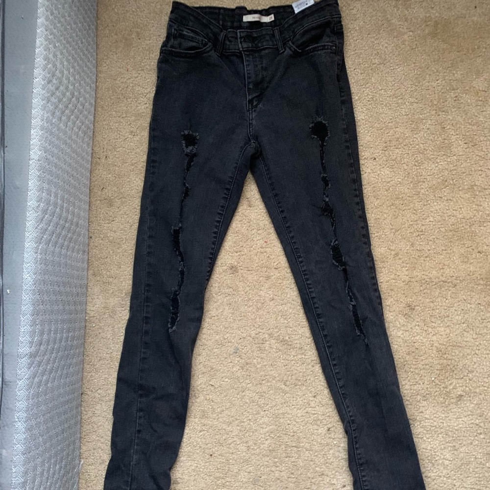 Levi 711 Ripped Jeans